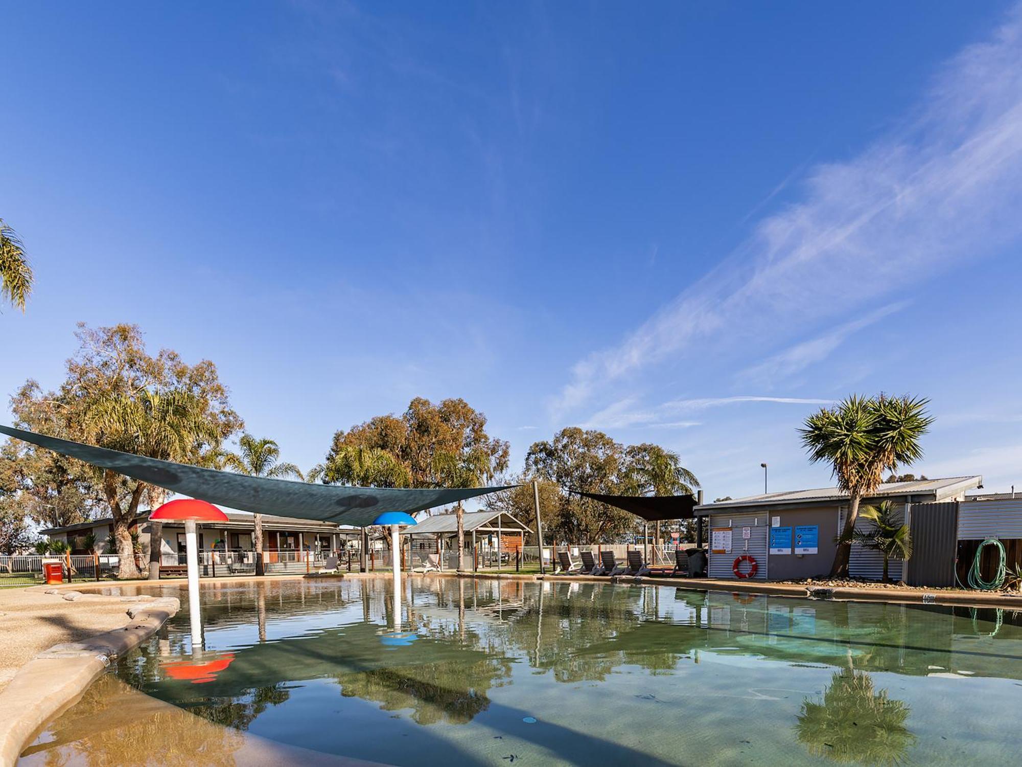 Nrma Yarrawonga Mulwala Holiday Park Buitenkant foto